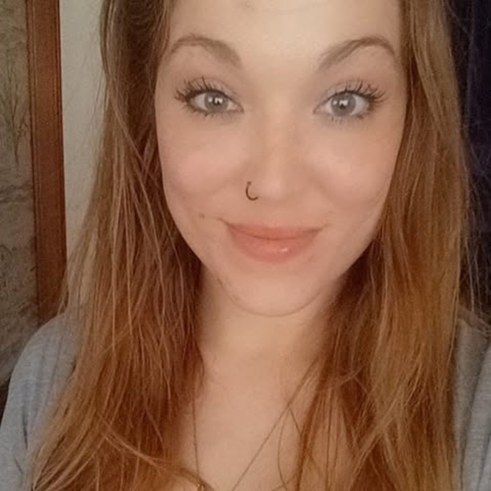 Meet your Posher, Eve